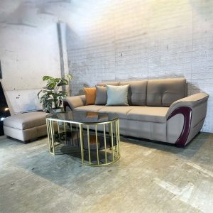 Sofa Da Kèm Đôn Lớn Và Bàn Trà 2 Tầng Mới 99%