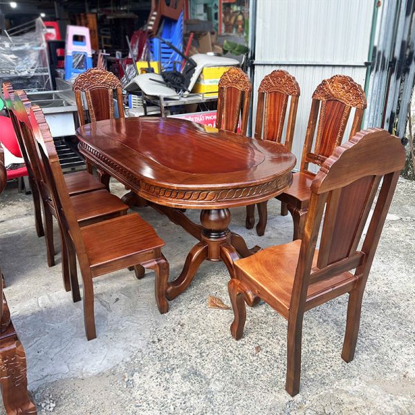 Bộ Bàn Ăn Oval Kèm 8 Ghế Gỗ Tự Nhiên Mới 99%
