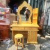 Bàn Trang Điểm 1m Gỗ Thông Kèm Đôn Ngồi Mới 99%