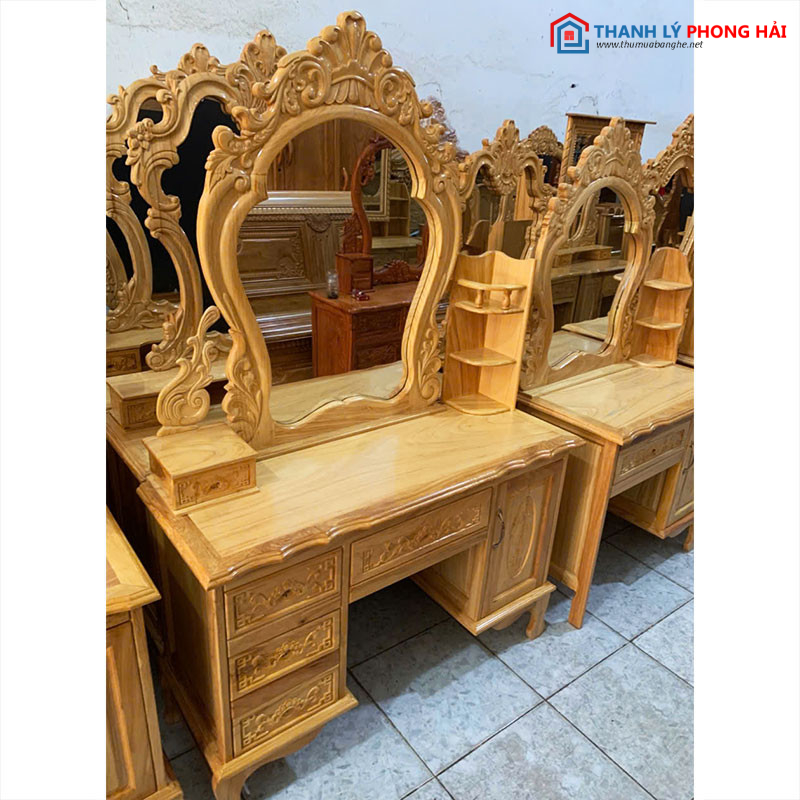 Bàn Trang Điểm Gỗ Gõ Tự Nhiên 1m1 Mới 99% ban-trang-diem-go-go-tu-nhien Bàn Trang Điểm Gỗ Gõ Tự Nhiên 1m1 Mới 99%