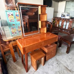 Bàn Trang Điểm Gỗ Sồi Gương LED Mới 99% (Nhiều Size)