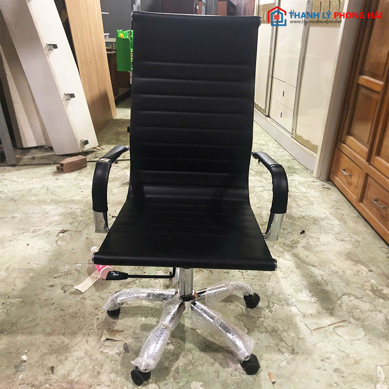 Ghế Xoay Văn Phòng Bọc Da Lưng Cao Mới 99% ghe-xoay-van-phong-boc-da-lung-cao-1 Ghế Xoay Văn Phòng Bọc Da Lưng Cao Mới 99%