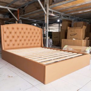 Giường Bọc Da Đính Nút Sang Trọng Mới 99% (Nhiều Màu)