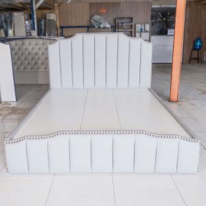 Giường Bọc Da Sọc Cao Cấp Mới 99% (Nhiều Màu)