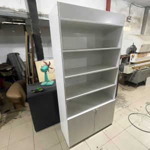 Kệ Trưng Bày MDF 1m Trắng Dạng Đứng Mới 99% 2 Kệ Trưng Bày MDF 1m Trắng Dạng Đứng Mới 99%