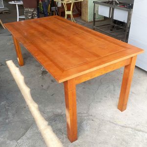 Bộ Bàn Ăn Gỗ Tự Nhiên 1m8 Kèm 6 Ghế Nệm Đen Mới 99% 1 Bộ Bàn Ăn Gỗ Tự Nhiên 1m8 Kèm 6 Ghế Nệm Đen Mới 99%