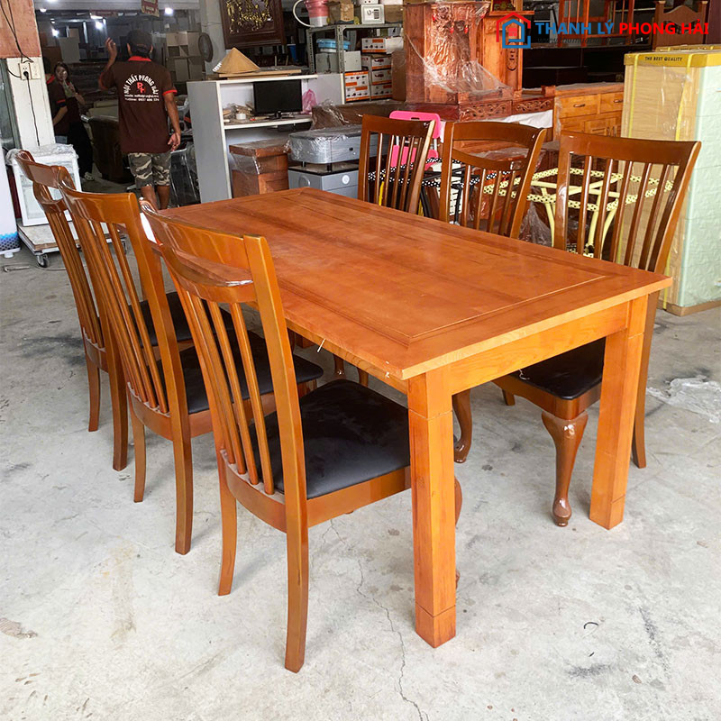 Bộ Bàn Ăn Gỗ Tự Nhiên 1m8 Kèm 6 Ghế Nệm Đen Mới 99% bo-ban-an-go-tu-nhien-1m8-kem-6-ghe-3 Bộ Bàn Ăn Gỗ Tự Nhiên 1m8 Kèm 6 Ghế Nệm Đen Mới 99%