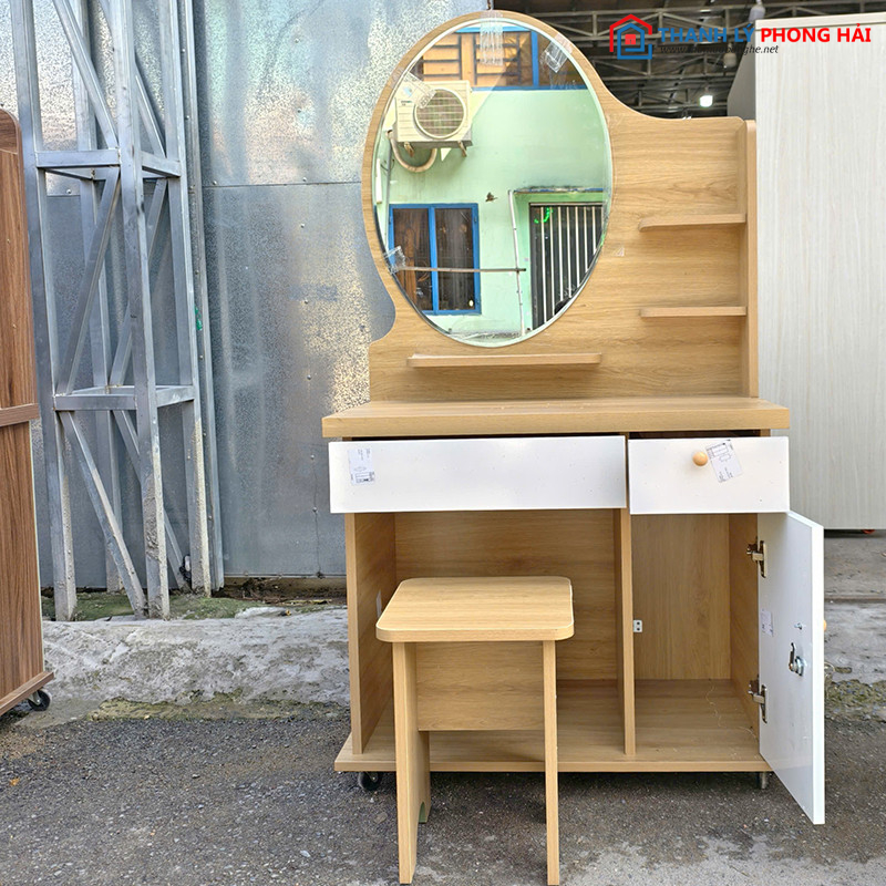 Thanh Lý Bàn Trang Điểm 60x40cm Kèm Ghế Mới 99% ban-trang-diem-4 Thanh Lý Bàn Trang Điểm 60x40cm Kèm Ghế Mới 99%