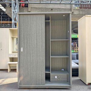 Thanh Lý Tủ Quần Áo Cửa Lùa 1m8x2m Mới 99% 2 Thanh Lý Tủ Quần Áo Cửa Lùa 1m8x2m Mới 99% 2