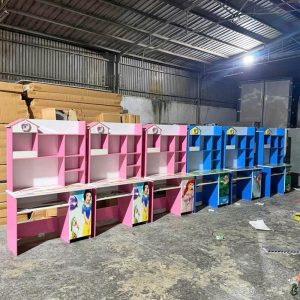 Thanh Lý Bàn Học Sinh Nhựa Kèm Kệ Mới 99% (Nhiều Màu) 3 Thanh Lý Bàn Học Sinh Nhựa Kèm Kệ Mới 99% (Nhiều Màu) 5