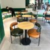 bàn ghế cafe tựa cong