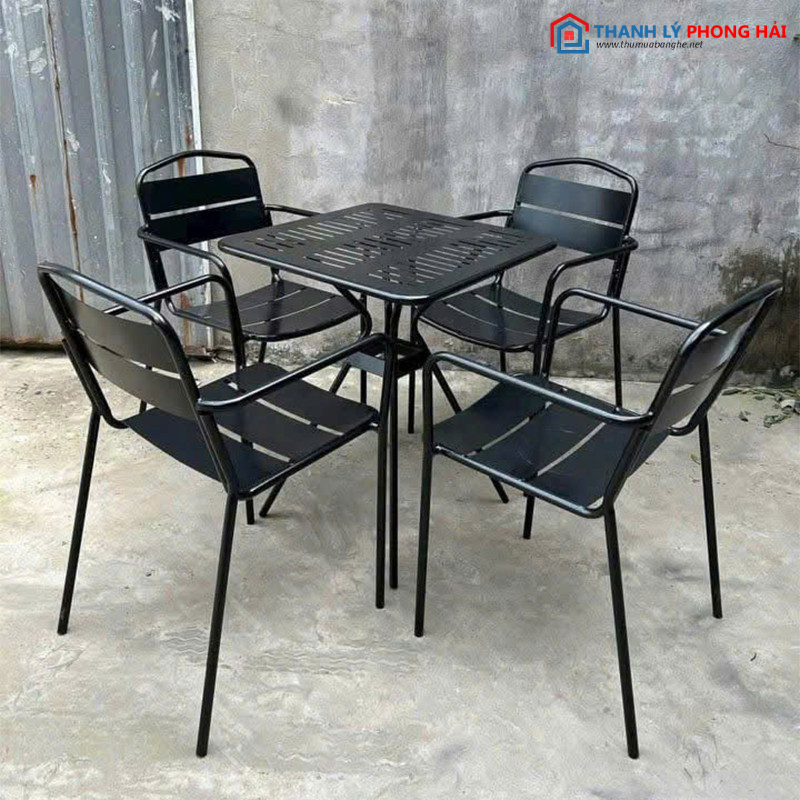 Thanh Lý Bộ Bàn Ghế Cafe Sắt Đen Mới 99% bo-ban-ghe-cafe-sat Thanh Lý Bộ Bàn Ghế Cafe Sắt Đen Mới 99%
